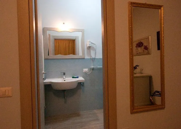 La Madonnina ファームステイ モンテファルコ